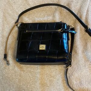 Dooney & Bourke alligator skin cross body